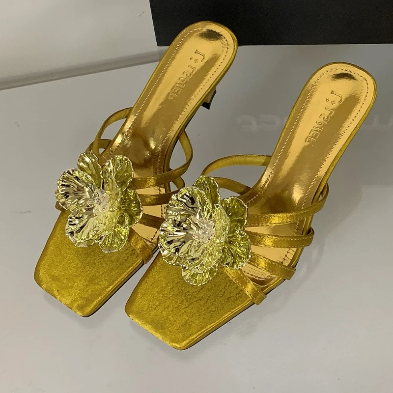 Flower Design Brand High Heeled Slippers Women Summer 2025 New Open Toed Sandals Women Fashion Party Dress Shoes Ladies Slides
Flower Design Brand High Heeled Slippers Women Summer 2025 New Open Toed Sandals Women Fashion Party Dress Shoes Ladies Slides