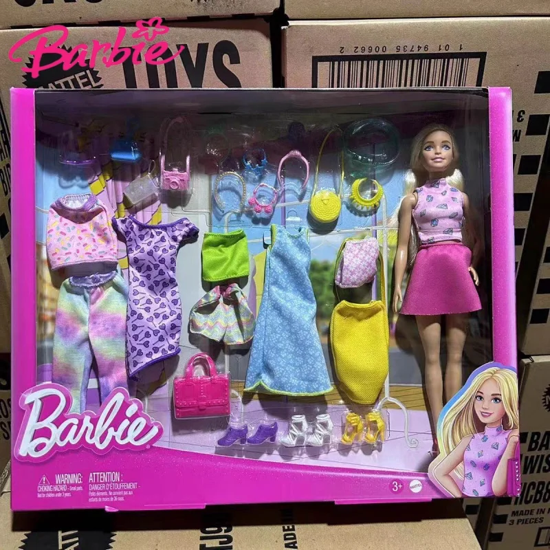 Original Barbie Fashion Matching Gift Box Pack Doll Set Princess Elegant Dress Up Clothes Accessories Birthday Girls Gift Hkb07
Original Barbie Fashion Matching Gift Box Pack Doll Set Princess Elegant Dress Up Clothes Accessories Birthday Girls Gift Hkb07