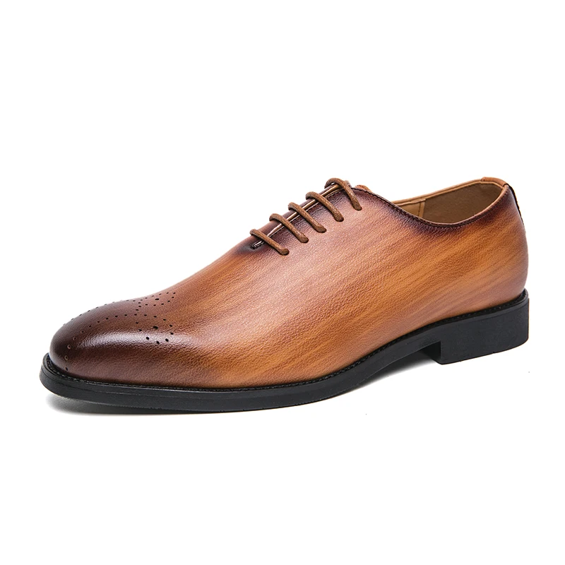 2024 Elegant New Men's Leather Casual Shoes Soft Sole Comfortable Flat Bottom Loafers Carved Design Men's Block Shoes Brown
2024 Elegant New Men's Leather Casual Shoes Soft Sole Comfortable Flat Bottom Loafers Carved Design Men's Block Shoes Brown