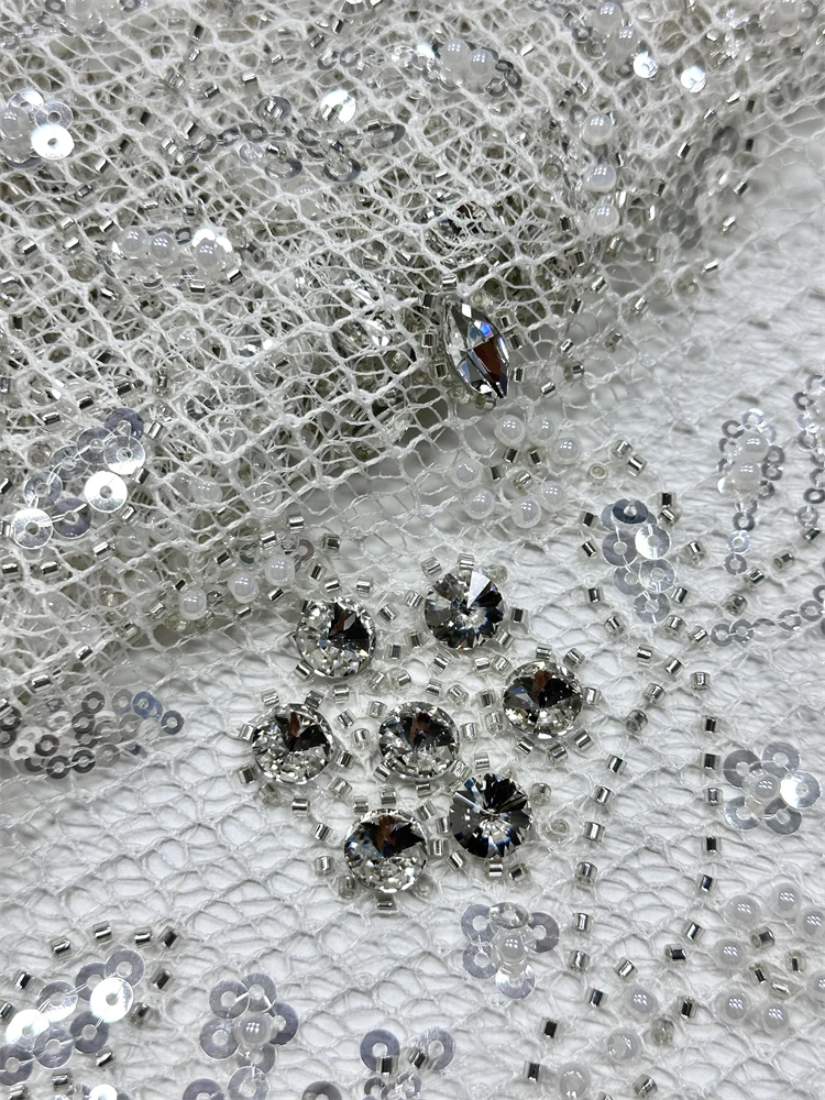 Luxury African Sequins Lace Fabric 5 Yards Lace Beaded Tulle Lace Fabric Embroidered Stones Nigeria Fabric for Wedding Dress
Luxury African Sequins Lace Fabric 5 Yards Lace Beaded Tulle Lace Fabric Embroidered Stones Nigeria Fabric for Wedding Dress