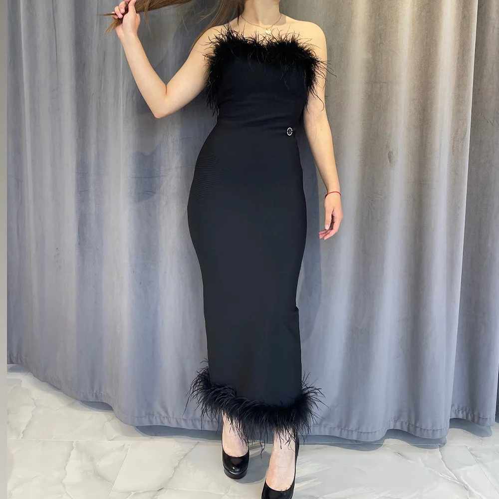 Customized Straight Prom Dresses Tea-Length Strapless Sleeveless Evening Gown Simple Fashion Feathers Backless Party Gown
Customized Straight Prom Dresses Tea-Length Strapless Sleeveless Evening Gown Simple Fashion Feathers Backless Party Gown