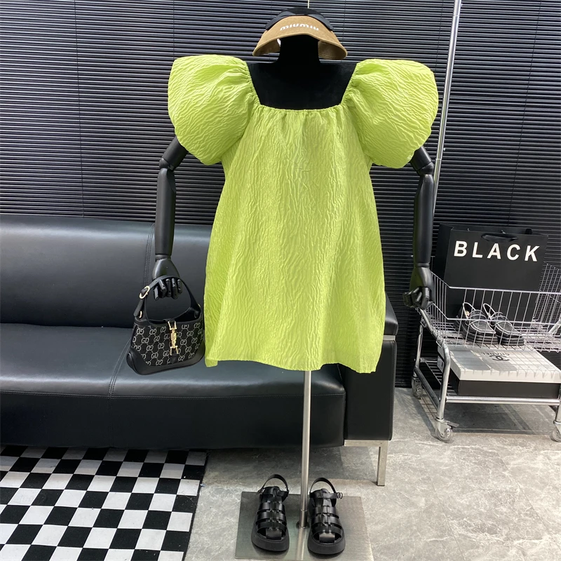 New 2022 fashion Designer new style Famous brand Temperamental Loose Texture pattern Dress French puff sleeve Fluffy dress
New 2022 fashion Designer new style Famous brand Temperamental Loose Texture pattern Dress French puff sleeve Fluffy dress