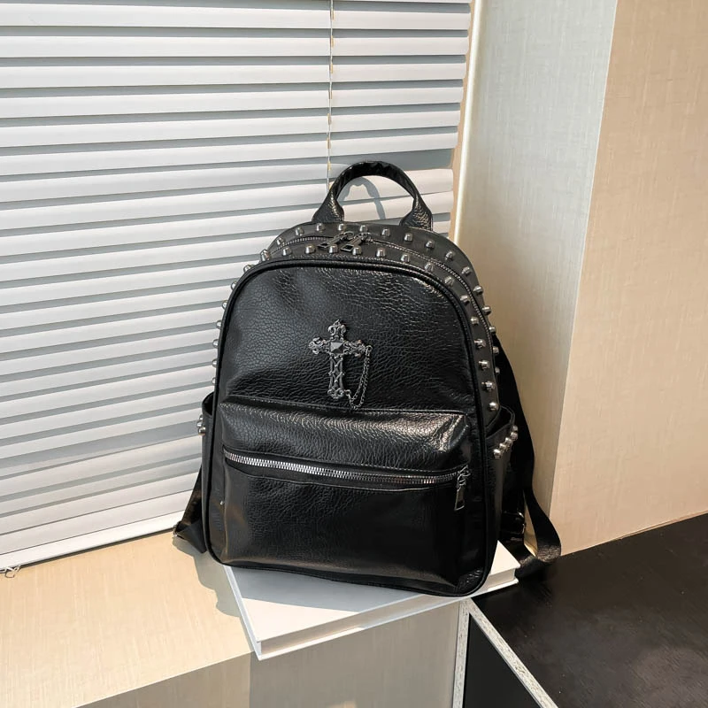 Fashion Large Capacity Women's Backpack High-end Simple Backpack Cross Decoration Pu Leather Backpack 2025 New Student Backpack
Fashion Large Capacity Women's Backpack High-end Simple Backpack Cross Decoration Pu Leather Backpack 2025 New Student Backpack