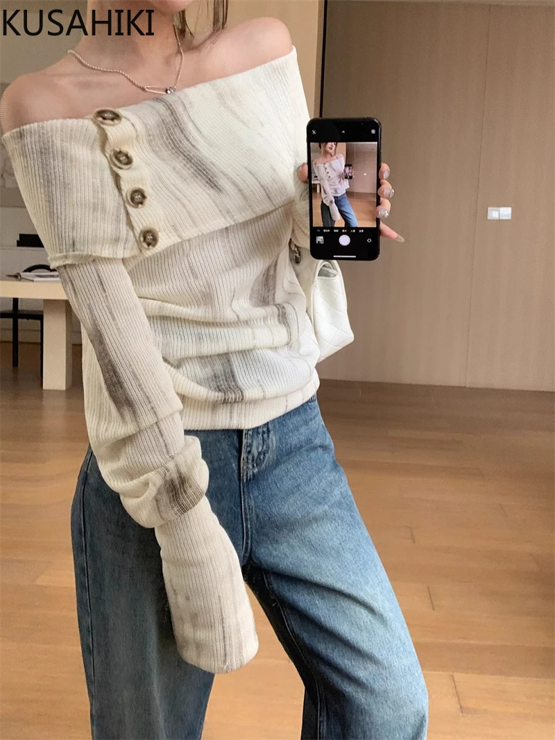 KUSAHIKI Off Shoulder Elegant Long Sleeved Knitted T-shirt for Women Spring Slim Waist Spicy Girls Base Top
KUSAHIKI Off Shoulder Elegant Long Sleeved Knitted T-shirt for Women Spring Slim Waist Spicy Girls Base Top