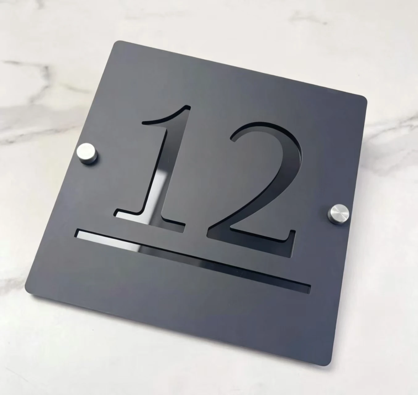 Custom acrylic address signs, outdoor walls, black, white, and gray door plates, suitable for homes and classrooms
Custom acrylic address signs, outdoor walls, black, white, and gray door plates, suitable for homes and classrooms