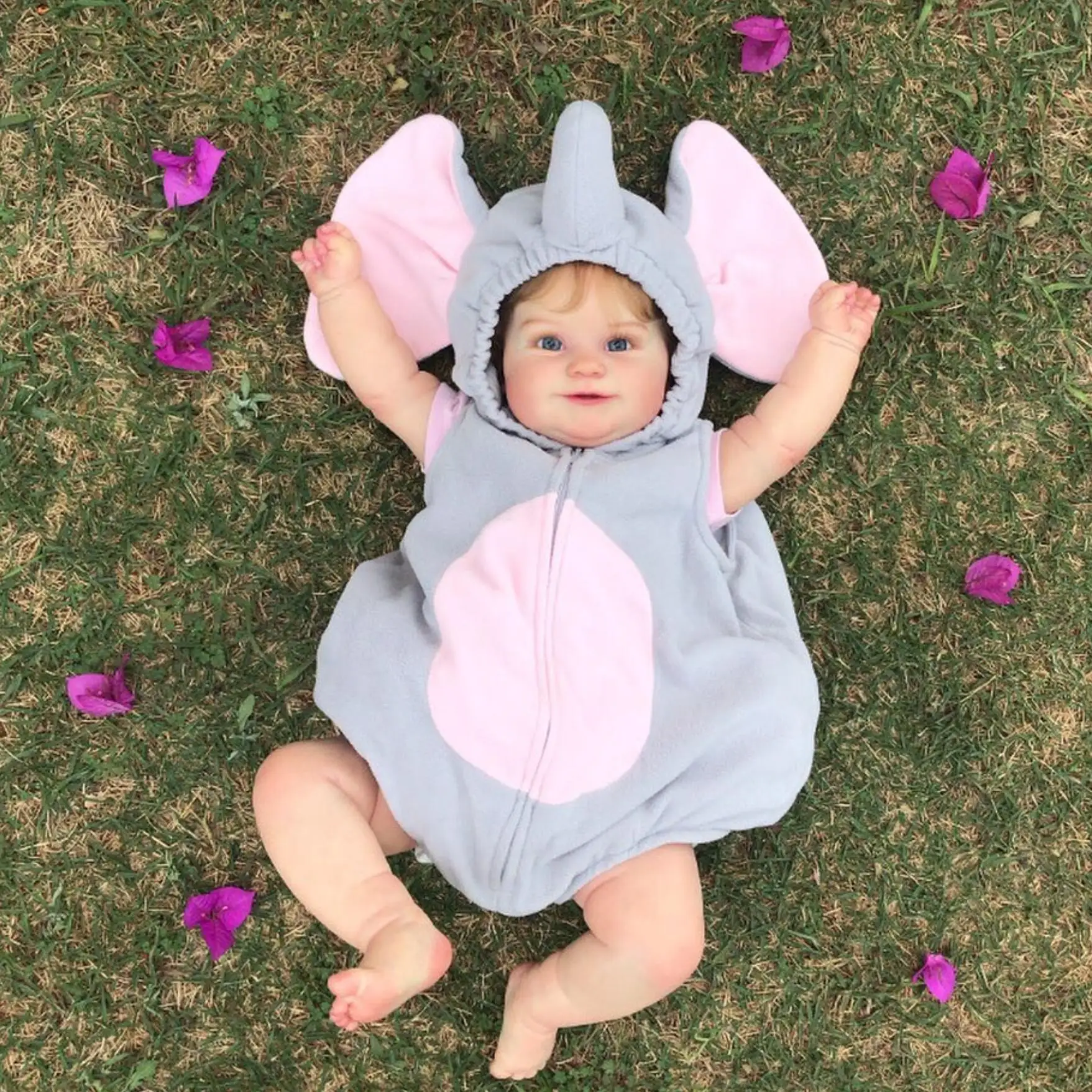BZDOLL 19 Inch 48 CM Full Vinyl Girl Body Reborn Baby Doll Toy Lifelike Handmade Fashion Birthday Gift Play House Toy
BZDOLL 19 Inch 48 CM Full Vinyl Girl Body Reborn Baby Doll Toy Lifelike Handmade Fashion Birthday Gift Play House Toy