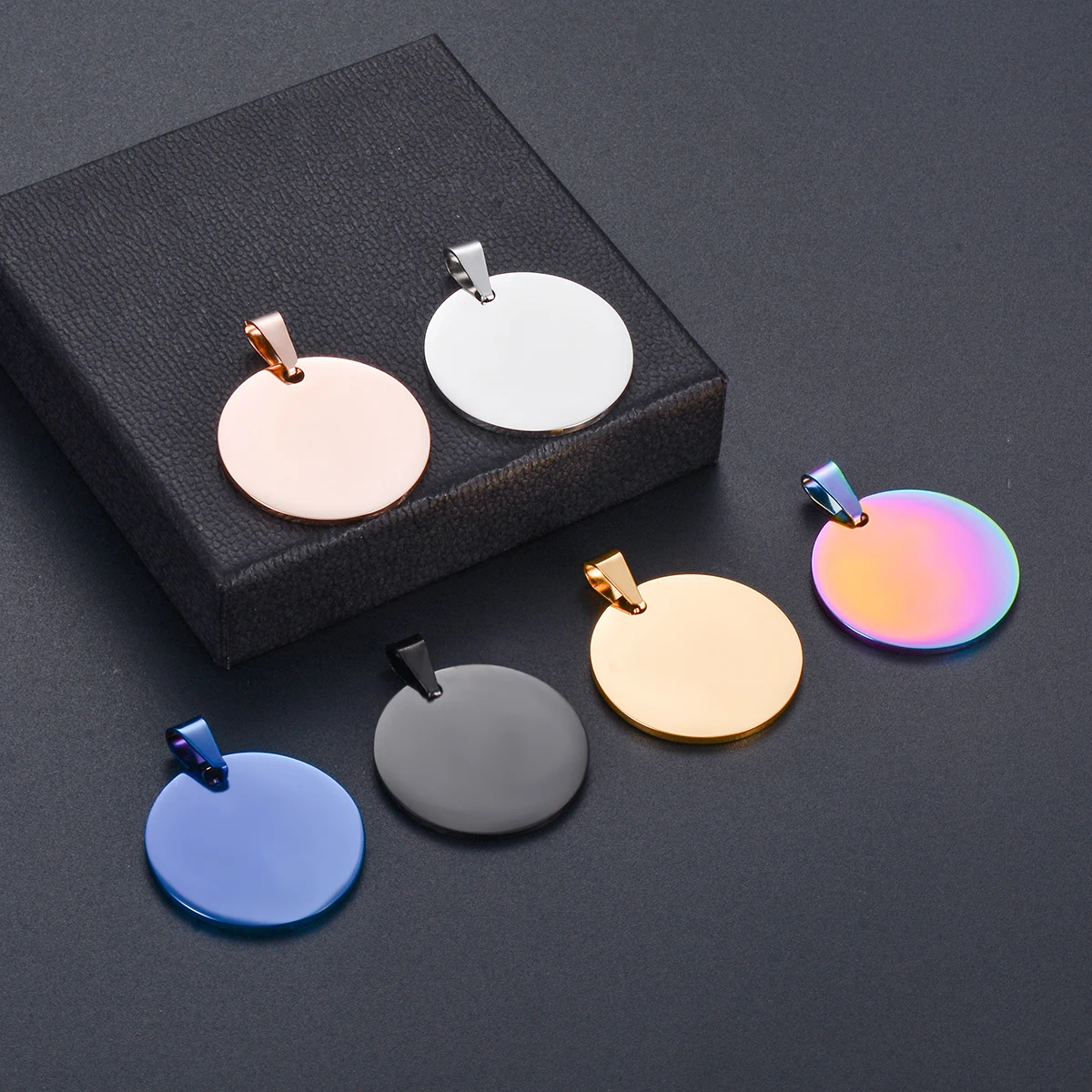 10Pcs Wholesale Blank Round Pendant Stainless Steel Military Army Mirror Polishing Tag for Making Necklace Accessories
10Pcs Wholesale Blank Round Pendant Stainless Steel Military Army Mirror Polishing Tag for Making Necklace Accessories