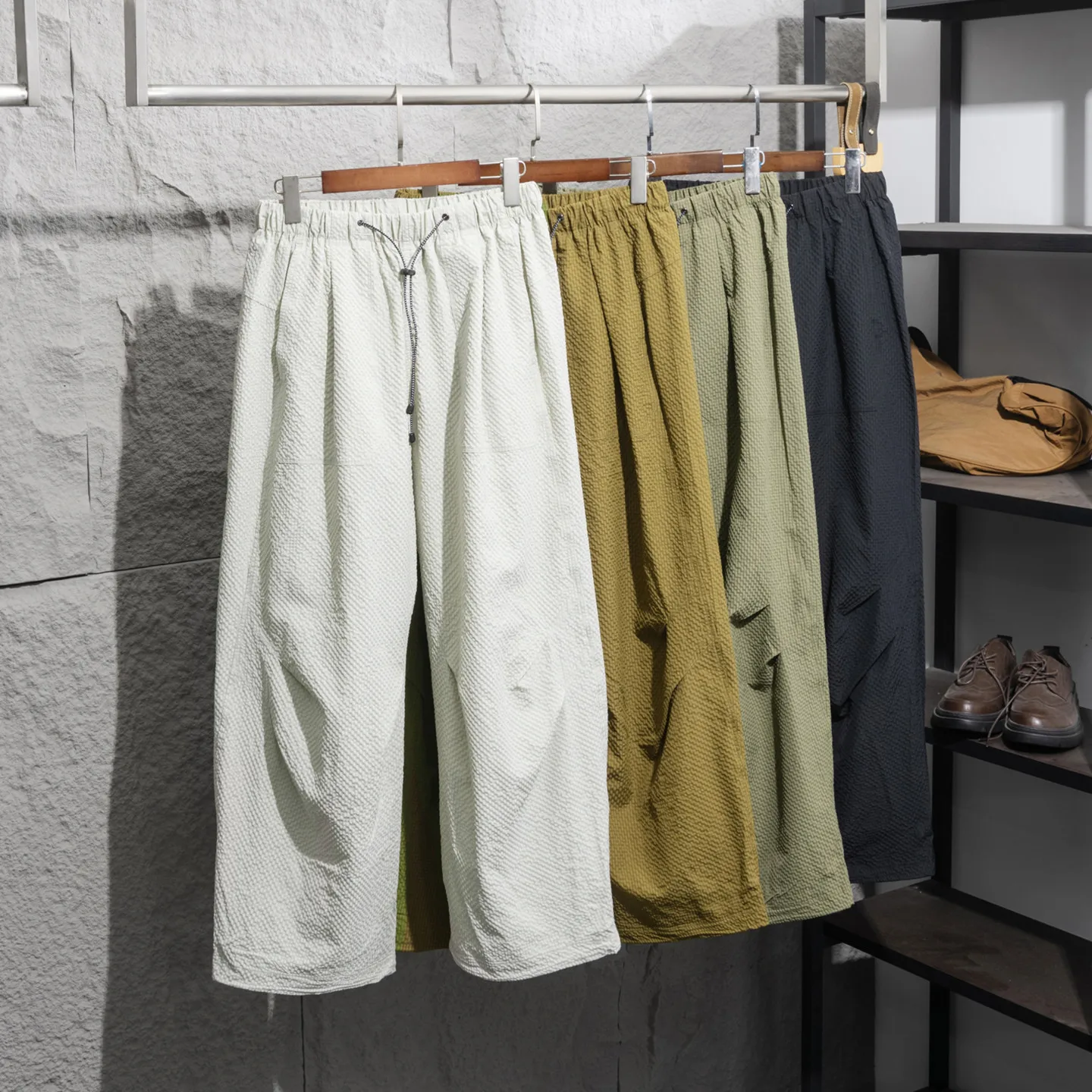 Men's Comfortable Breathable Loose Casual Pants Spring Summer 2026 High-End Bubble Fabric Trendy Loose Fit Casual Trousers
Men's Comfortable Breathable Loose Casual Pants Spring Summer 2026 High-End Bubble Fabric Trendy Loose Fit Casual Trousers