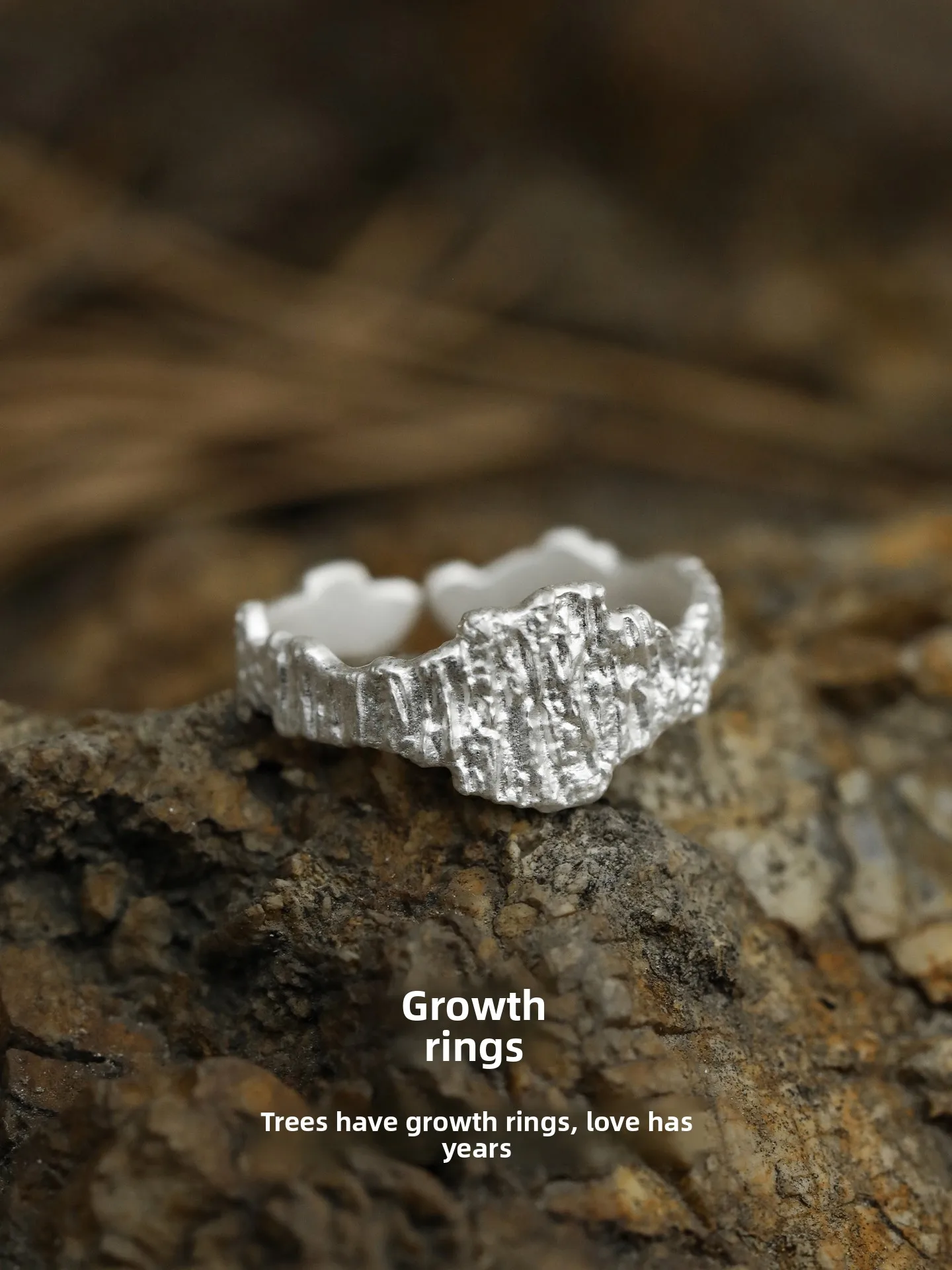 Handmade Original 999 Pure Silver Adjustable Ring Unique Design Couple Tree Pattern Ring Fashionable Minimalist Style Jewelry
Handmade Original 999 Pure Silver Adjustable Ring Unique Design Couple Tree Pattern Ring Fashionable Minimalist Style Jewelry