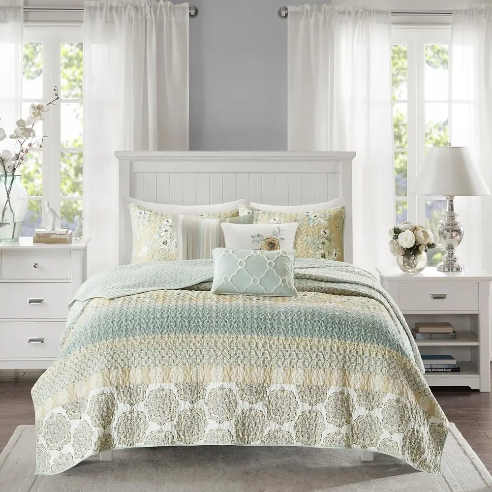 100% Cotton Quilt Set loral Print, Double Sided Stitching, All Season, Lightweight Coverlet Shabby Chic Bedding Layer, Matching
100% Cotton Quilt Set loral Print, Double Sided Stitching, All Season, Lightweight Coverlet Shabby Chic Bedding Layer, Matching