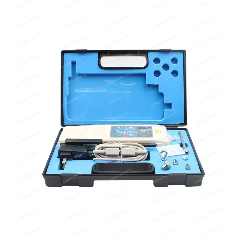 Цифровой раздвижной счетчик, подключенный к компьютеру на заводе.
Цифровой раздвижной счетчик, подключенный к компьютеру на заводе.