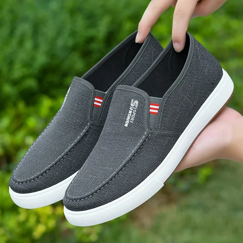 Men's Slip On Loafer Shoes, Breathable Lightweight Non-slip Canvas Shoes, Men's Sneakers, Spring And Summer
Men's Slip On Loafer Shoes, Breathable Lightweight Non-slip Canvas Shoes, Men's Sneakers, Spring And Summer
