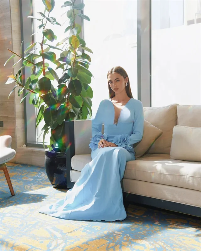 Изысканные плиссированные длинные платья с кисточками и v-образным вырезом на заказ, подходящие элегантные модные платья 
Изысканные плиссированные длинные платья с кисточками и v-образным вырезом на заказ, подходящие элегантные модные платья