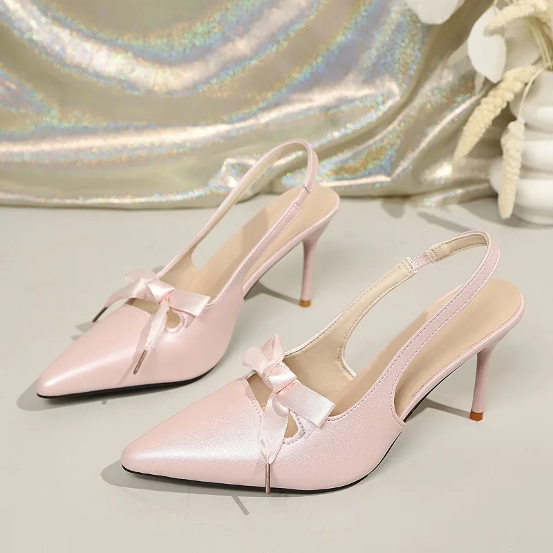 2026 New Female Design Pointed Stiletto Heels with Bow Female Sandals Wedding Bride Shoes Zapatos Mujeres
2026 New Female Design Pointed Stiletto Heels with Bow Female Sandals Wedding Bride Shoes Zapatos Mujeres