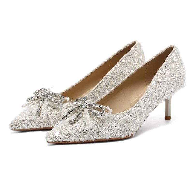Женские модные блестящие свадебные туфли на высоком каблуке с острым носком и стразами, женские белые удобные элегантные женские туфли-лодочки
Женские модные блестящие свадебные туфли на высоком каблуке с острым носком и стразами, женские белые удобные элегантные женские туфли-лодочки