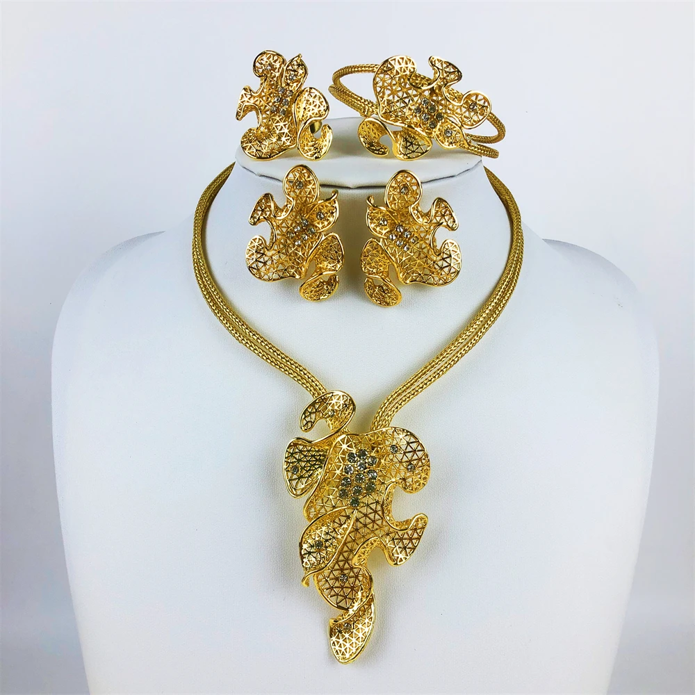 ESALE Dubai 18K Gold Plated Jewelry Set For Women Classic Design Plant Leaf Necklace Earrings Bracelet And Ring 4PCS Set
ESALE Dubai 18K Gold Plated Jewelry Set For Women Classic Design Plant Leaf Necklace Earrings Bracelet And Ring 4PCS Set