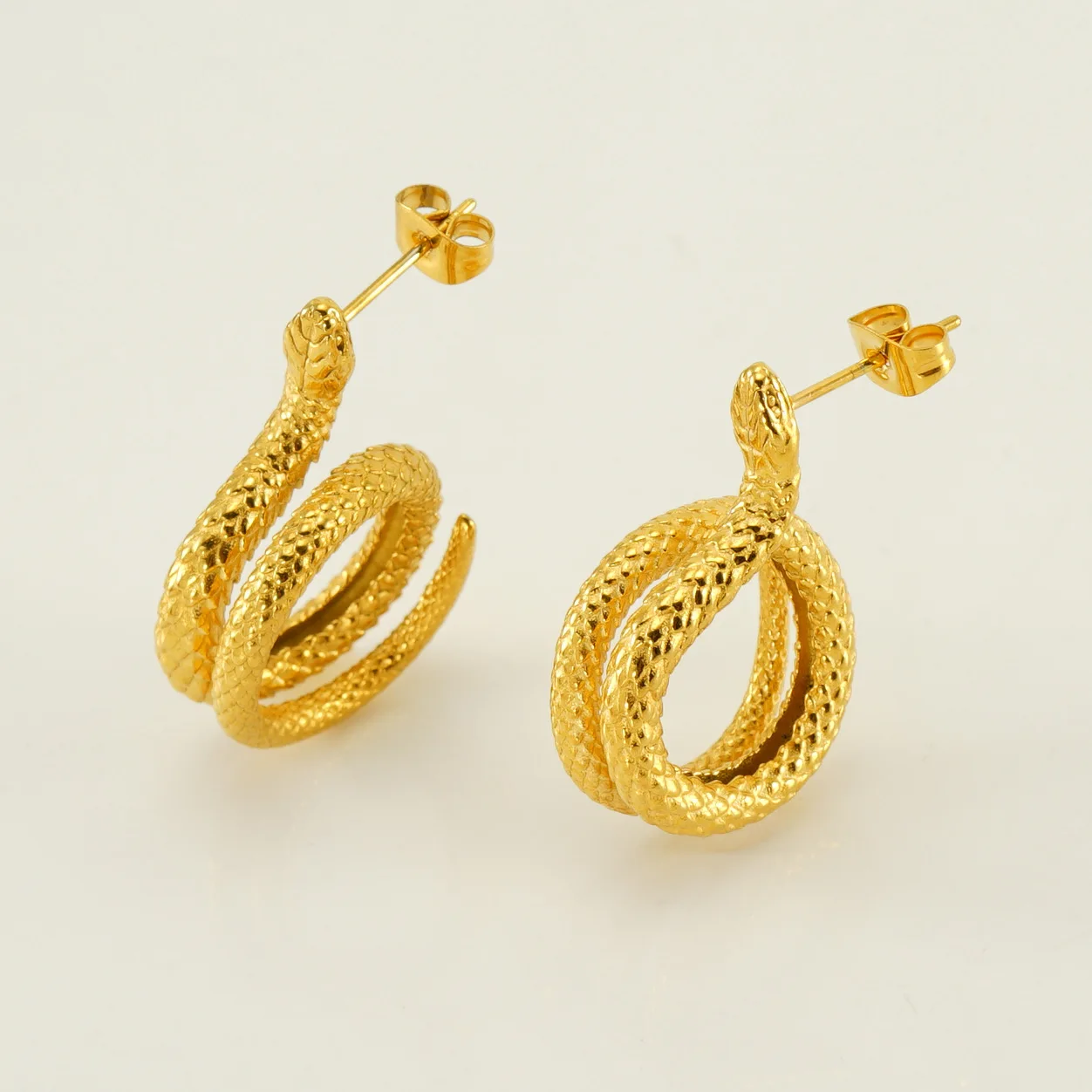 Internet Celebrities with The Same Stainless Steel Real Gold Snake Earrings Niche Design Sense Does Not Fade Earrings
Internet Celebrities with The Same Stainless Steel Real Gold Snake Earrings Niche Design Sense Does Not Fade Earrings