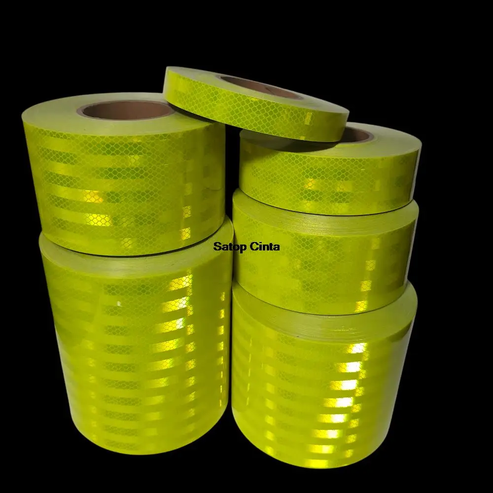 5M Fluorescent Yellow PET Reflective Tapes Waterproof High Visibility Strong Adhesive Safety Warning Stickers For Trailer Trucks
5M Fluorescent Yellow PET Reflective Tapes Waterproof High Visibility Strong Adhesive Safety Warning Stickers For Trailer Trucks