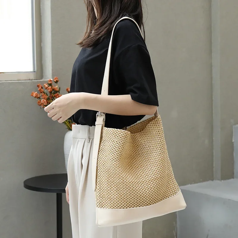 Female Vacation Beach Grass Woven Handbag Lady Leisure Splicing Independent Inner Package Shoulder Bag Women Woven Crossbody Bag
Female Vacation Beach Grass Woven Handbag Lady Leisure Splicing Independent Inner Package Shoulder Bag Women Woven Crossbody Bag