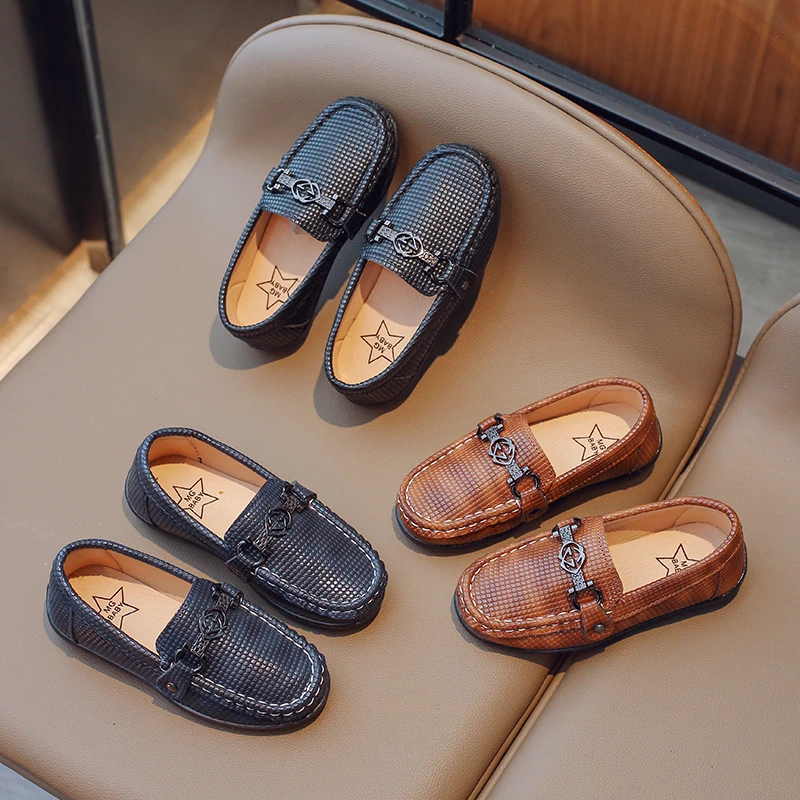 Children's Leather Shoes New Round Head Brown Boys and Girls Soft Bottom Single Shoes Blue Fashion Hundred Children's Sandals
Children's Leather Shoes New Round Head Brown Boys and Girls Soft Bottom Single Shoes Blue Fashion Hundred Children's Sandals