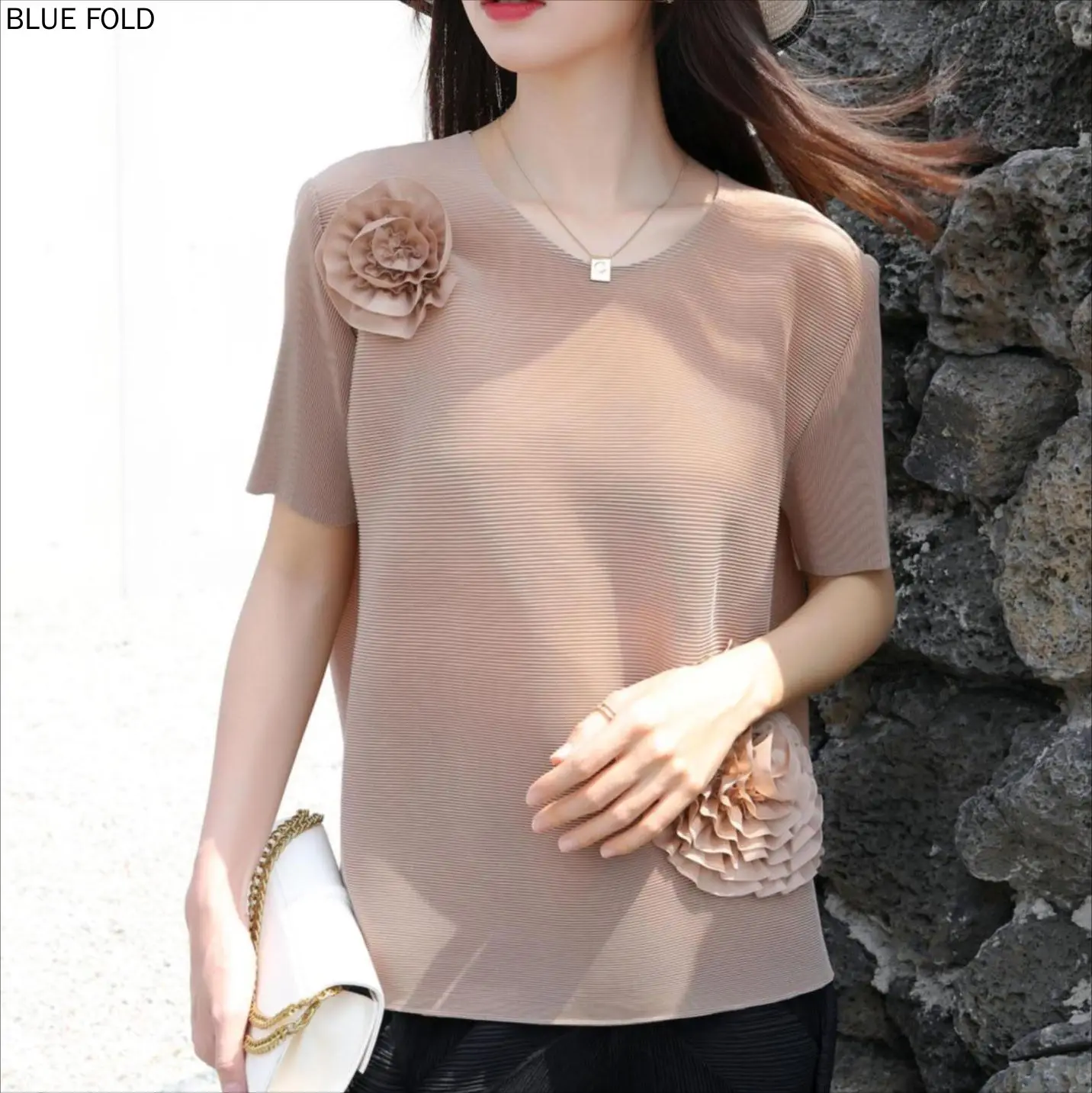 MIYAKE-Women's Pleated Summer T-Shirt 3D Flower Simple Solid Color Comfortable Loose Casual Top, Round Neck, PLEATS Blouses, New
MIYAKE-Women's Pleated Summer T-Shirt 3D Flower Simple Solid Color Comfortable Loose Casual Top, Round Neck, PLEATS Blouses, New