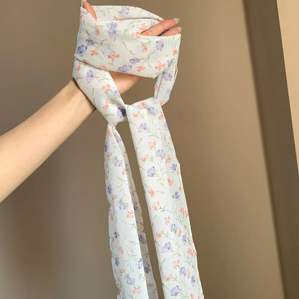 Polka Dot Pattern Floral Long Scarf Polyester Decorative Hip Scarf Lightweight Performance Props Handbag Accessories
Polka Dot Pattern Floral Long Scarf Polyester Decorative Hip Scarf Lightweight Performance Props Handbag Accessories
