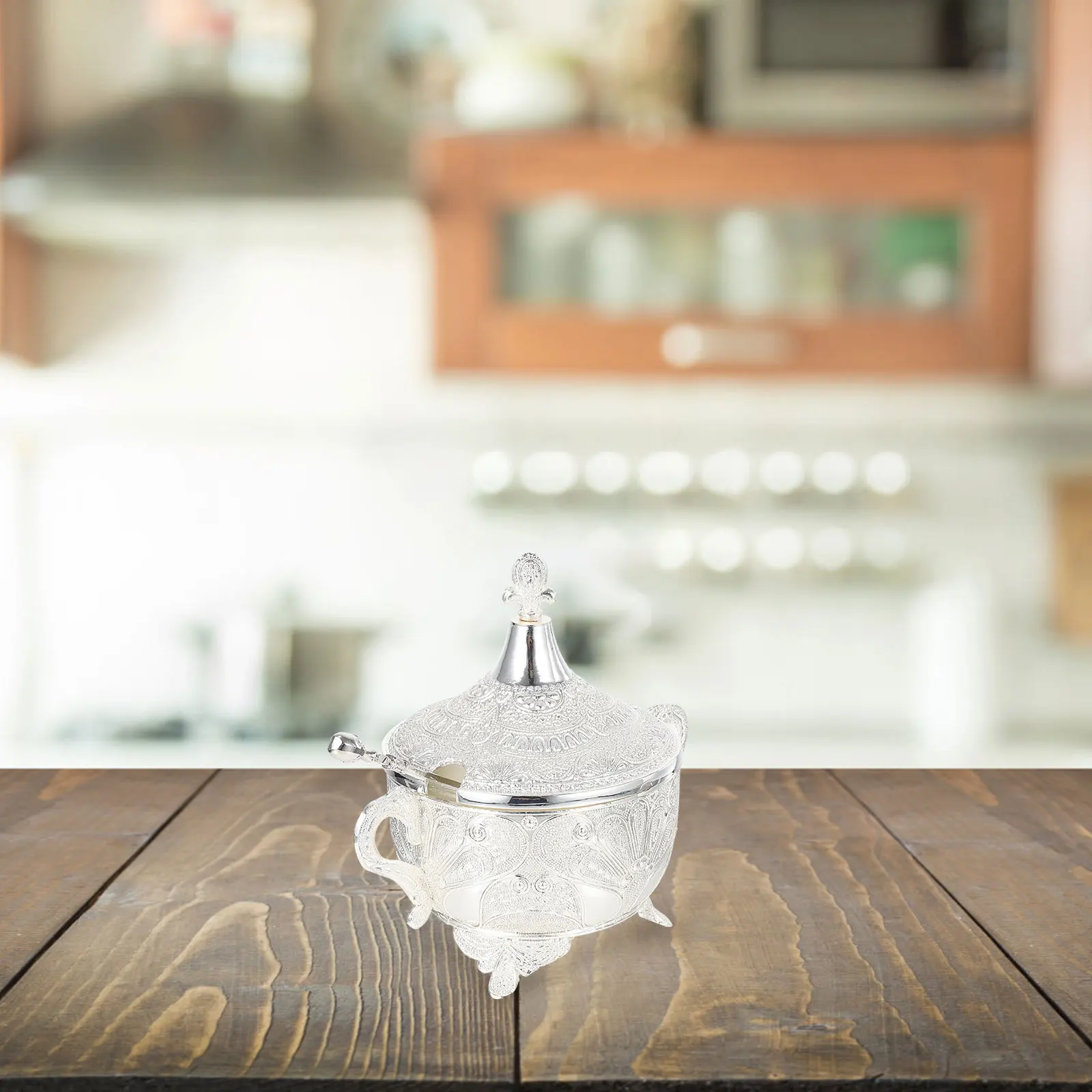 Zinc Alloy Seasoning Box 1Pcs Elegant Carved Spice Jar for Kitchen Storage and Decoration Seasoning Jar Kitchen Supply
Zinc Alloy Seasoning Box 1Pcs Elegant Carved Spice Jar for Kitchen Storage and Decoration Seasoning Jar Kitchen Supply