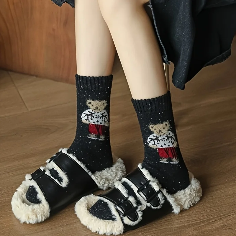 1/2/4 Pairs in Random Styles, Pure Cotton, Sweat-Absorbent, Breathable, Odor-Free, Retro Sweater Bear Cartoon Wool Socks for Women, Mid-Calf Socks, New Autumn/Winter Collection, Velvet Design, Slouch Socks for Women, Cute Decorations, Delightful Party Gif
1/2/4 Pairs in Random Styles, Pure Cotton, Sweat-Absorbent, Breathable, Odor-Free, Retro Sweater Bear Cartoon Wool Socks for Women, Mid-Calf Socks, New Autumn/Winter Collection, Velvet Design, Slouch Socks for Women, Cute Decorations, Delightful Party Gif