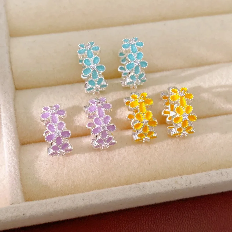 Dopamine Colorful Zircon Enamel Flower Round Hoop Earrings For Women Fresh Sweet Luxury High-end Jewelry
Dopamine Colorful Zircon Enamel Flower Round Hoop Earrings For Women Fresh Sweet Luxury High-end Jewelry