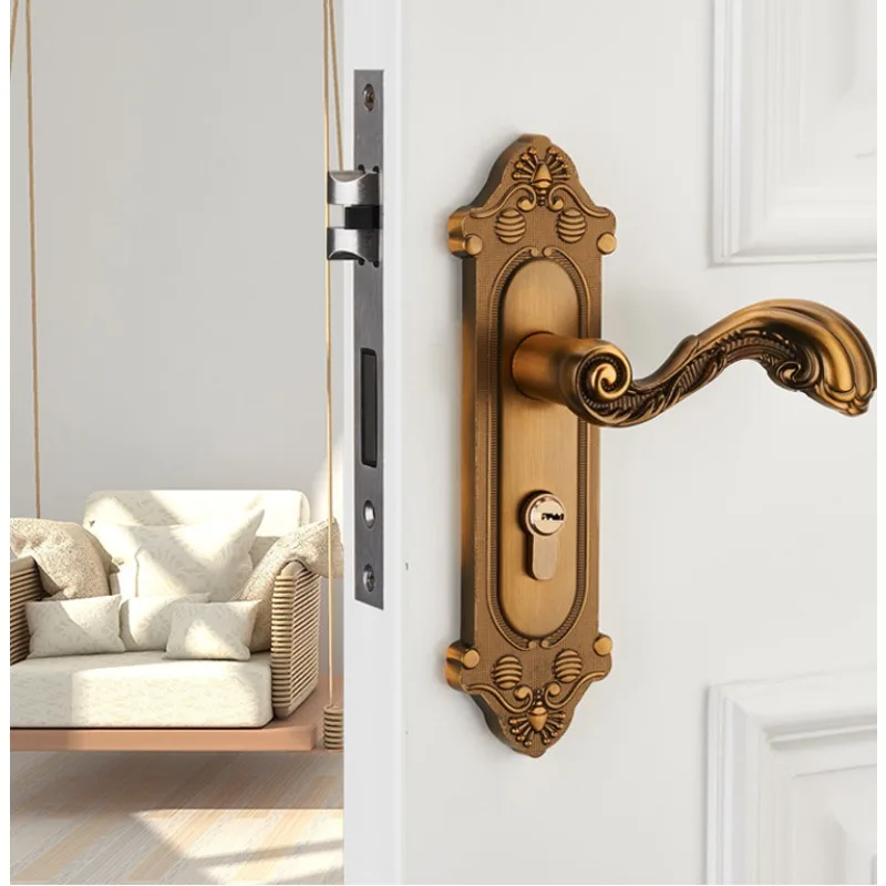 Retro Door Lock for Home, Universal Type, Bedroom Door Lock, European Retro Three-piece Set, Silent Old-style Door Handle
Retro Door Lock for Home, Universal Type, Bedroom Door Lock, European Retro Three-piece Set, Silent Old-style Door Handle