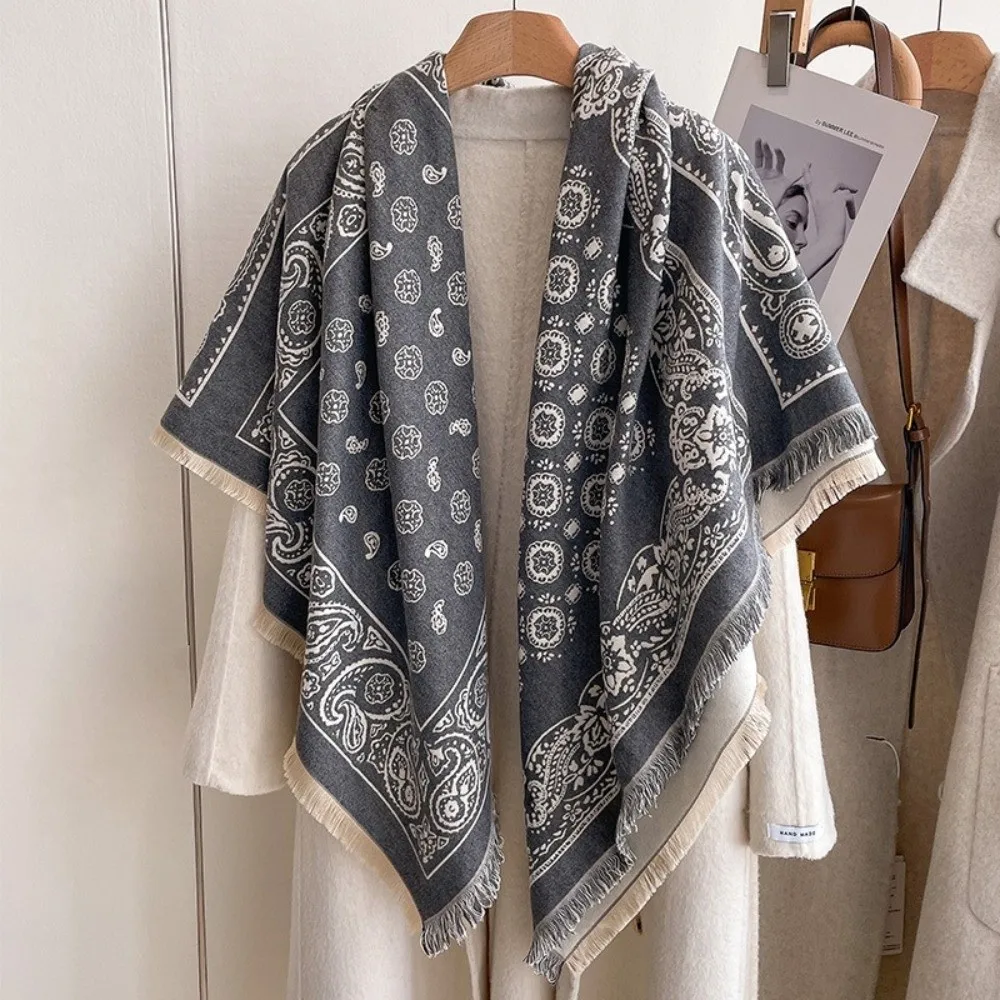 Retro Imitation Cashmere Winter Scarf Double-sided Square Printed Shawl and Wrap Warmth Soft Tassel Poncho
Retro Imitation Cashmere Winter Scarf Double-sided Square Printed Shawl and Wrap Warmth Soft Tassel Poncho
