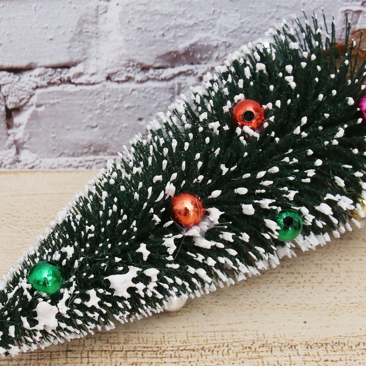 Mini Christmas Tree 15cm Holiday Sisal Brush Trees Bamboo Desktop Tabletop Pine Festive Ornament Christmas Tree Decor
Mini Christmas Tree 15cm Holiday Sisal Brush Trees Bamboo Desktop Tabletop Pine Festive Ornament Christmas Tree Decor