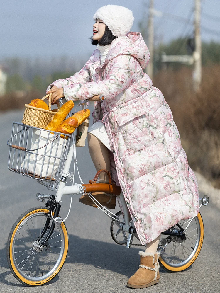 Thiened Long Printed down Jaet with Hood White Du Feather Belted Women's Faionable Commute Sle Artistic Straight Cut
Thiened Long Printed down Jaet with Hood White Du Feather Belted Women's Faionable Commute Sle Artistic Straight Cut