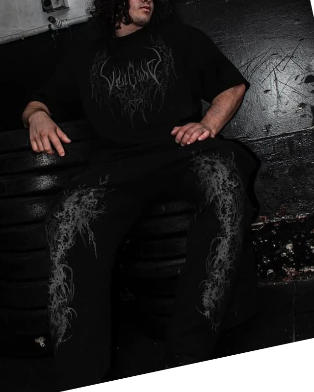 90s Dark Fitness Tee Men Women Sports Suit American Gothic Streetwear Y2K Gym Running Training Pants
90s Dark Fitness Tee Men Women Sports Suit American Gothic Streetwear Y2K Gym Running Training Pants
