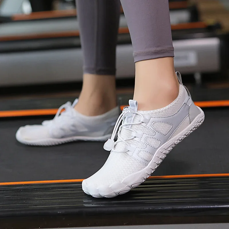 Men's Sneakers Outdoor Flat Bottomed Hiking Anti Slip Indoor Sports Breathable Beach Shoes Fitness Women's Casual Shoes Size 46
Men's Sneakers Outdoor Flat Bottomed Hiking Anti Slip Indoor Sports Breathable Beach Shoes Fitness Women's Casual Shoes Size 46