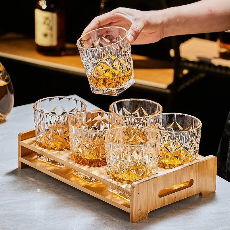 Modern Simple Style Whiskey Beer Glass Set Home Use Vintage Carved Glass Cocktail Cup for Hard Liquor Water Cup Male Leaf
Modern Simple Style Whiskey Beer Glass Set Home Use Vintage Carved Glass Cocktail Cup for Hard Liquor Water Cup Male Leaf