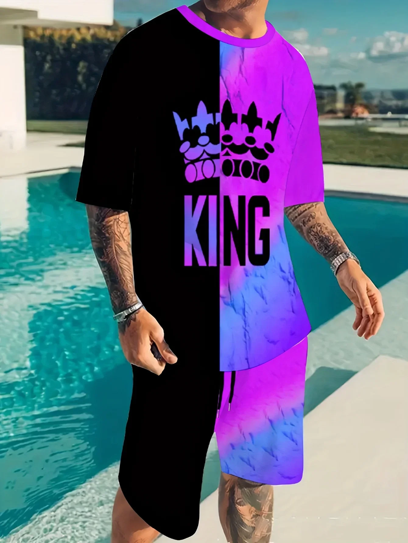 2pcs Fashion Suit, Men's Fashion Color Block & King Print T-shirt & Casual Slightly Stretch Breathable Shorts For Outdoor
2pcs Fashion Suit, Men's Fashion Color Block & King Print T-shirt & Casual Slightly Stretch Breathable Shorts For Outdoor
