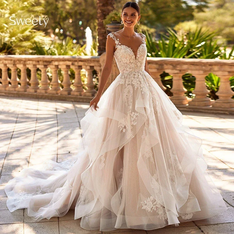 Elegant Backless Wedding Dress Organza With Embroidery Lace A-Line Ball Gown Sleeveless V-Neck Bride Dress Vestido De Novia Sequ
Elegant Backless Wedding Dress Organza With Embroidery Lace A-Line Ball Gown Sleeveless V-Neck Bride Dress Vestido De Novia Sequ