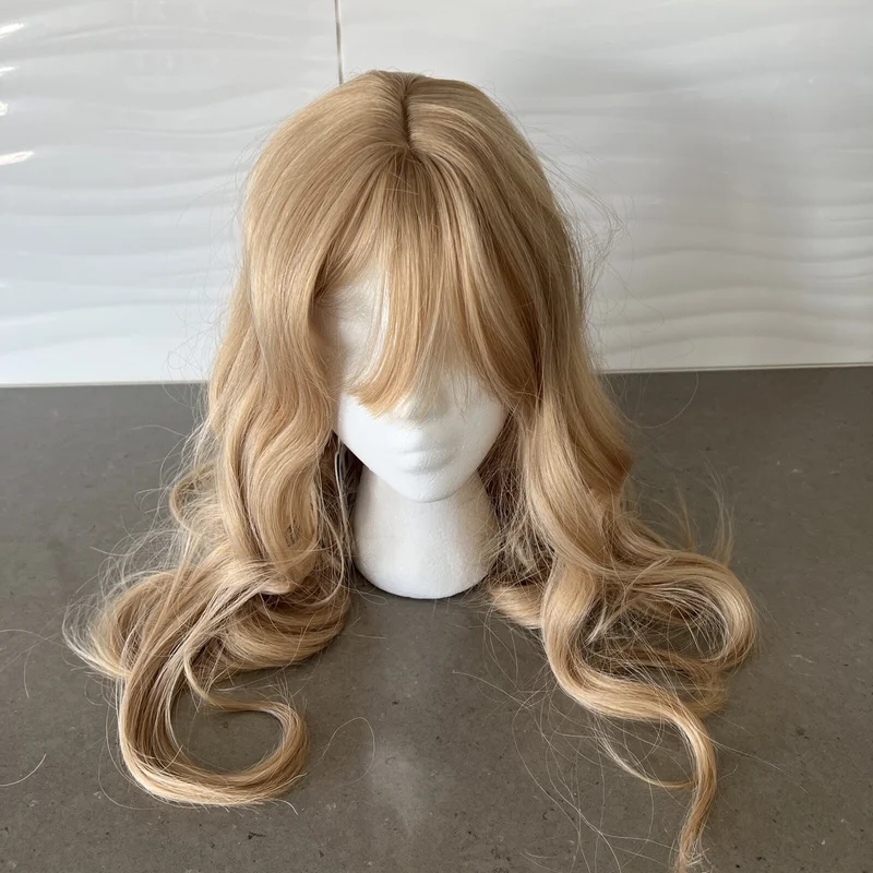 Цвет синтетического парика 22 дюйма: теплая блондинка, свободная волна | Новый с быстрой доставкой! 
Цвет синтетического парика 22 дюйма: теплая блондинка, свободная волна | Новый с быстрой доставкой!