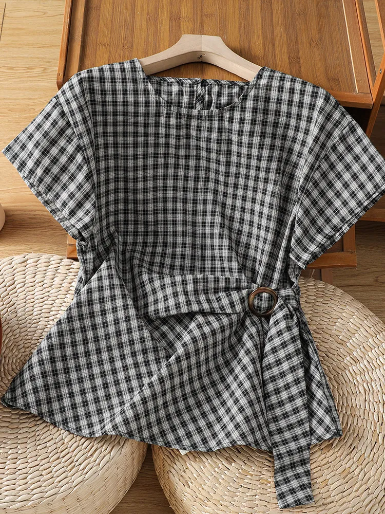 Lightweight Summer Plaid Shirt Loose Fit round Neck Short Sleeve High Waist A-Line Skirt Design Luxury Style Women's Casual Top
Lightweight Summer Plaid Shirt Loose Fit round Neck Short Sleeve High Waist A-Line Skirt Design Luxury Style Women's Casual Top