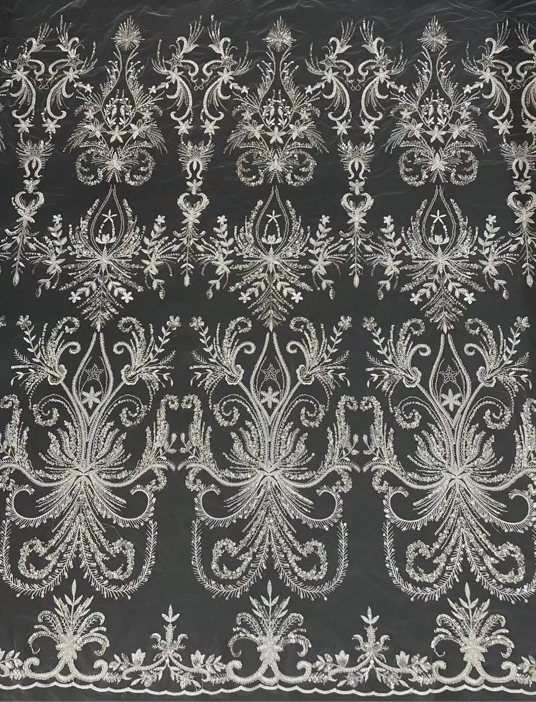 Luxury African Sequins Lace Fabric 2023 High Quality Embroidery Handmade Sequence Beaded Lace Fabric For Bridal 5 Yards HXB5637
Luxury African Sequins Lace Fabric 2023 High Quality Embroidery Handmade Sequence Beaded Lace Fabric For Bridal 5 Yards HXB5637