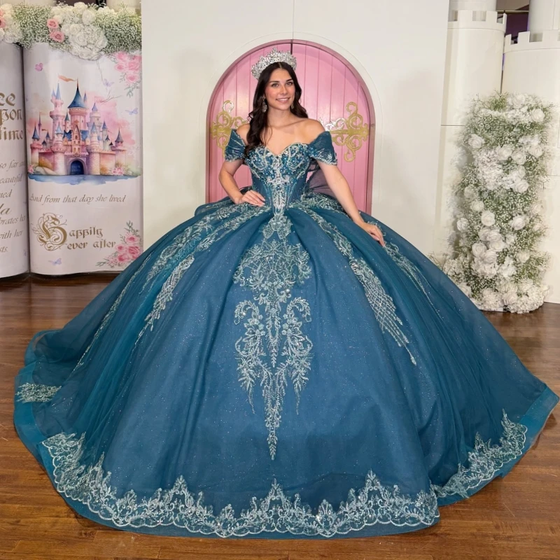 Sea Blue Shiny Ball Gown Quinceanera Dresses Applique Lace Beading Crystal Bow Tiered Tull Corset Off The Shoulder Sweet 16 Dres
Sea Blue Shiny Ball Gown Quinceanera Dresses Applique Lace Beading Crystal Bow Tiered Tull Corset Off The Shoulder Sweet 16 Dres