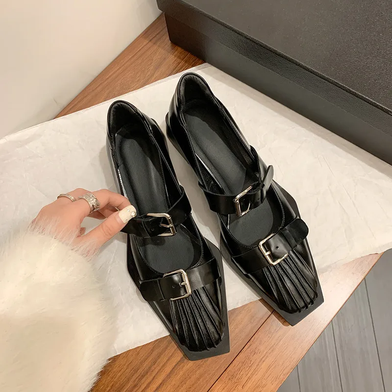 Туфли MKKHOU женские из натуральной кожи, модные туфли на высоком квадратном каблуке, с пряжкой с черепом, Современная обувь Мэри Джейн
Туфли MKKHOU женские из натуральной кожи, модные туфли на высоком квадратном каблуке, с пряжкой с черепом, Современная обувь Мэри Джейн