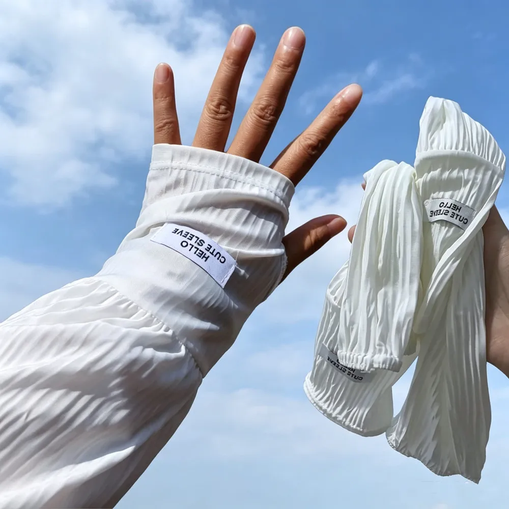2026 Summer Loose Ice Silk Sleeves UV Protection Arm Sleeves Thin Breathable Arm Cover Outdoor Riding Cycling Sunscreen Gloves
2026 Summer Loose Ice Silk Sleeves UV Protection Arm Sleeves Thin Breathable Arm Cover Outdoor Riding Cycling Sunscreen Gloves