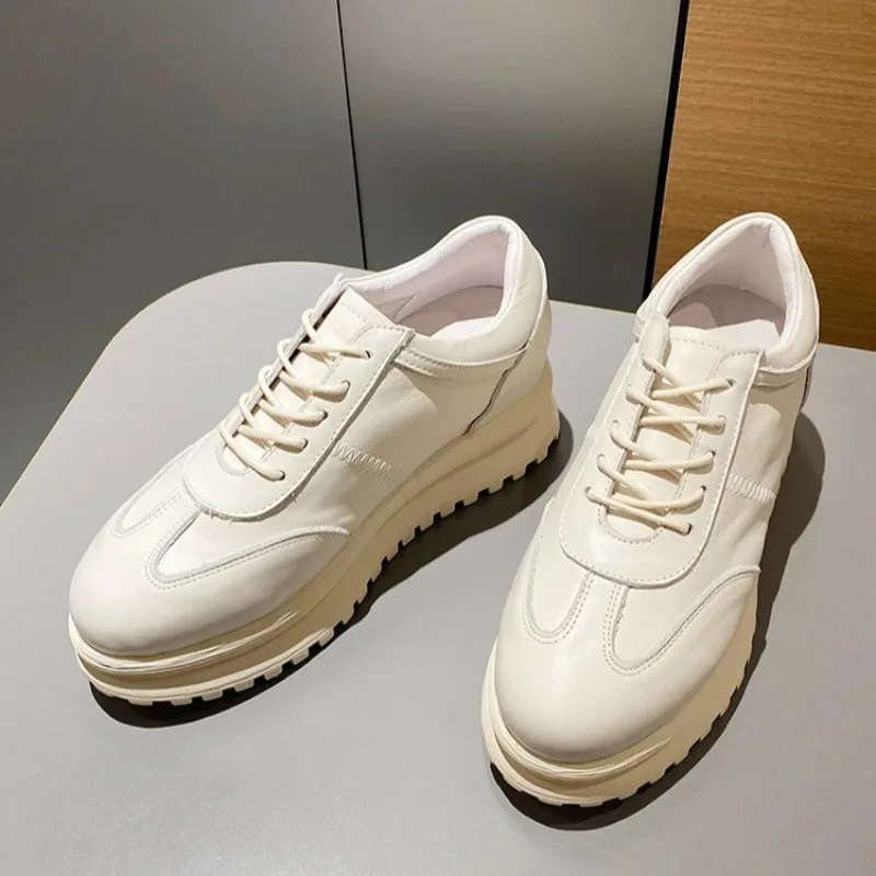 Fashion Women Casual Shoes Genuine Leather Thick-sole Height-increasing Sneakers Trendy Outdoor Hiking Sports Skate Shoes
Fashion Women Casual Shoes Genuine Leather Thick-sole Height-increasing Sneakers Trendy Outdoor Hiking Sports Skate Shoes