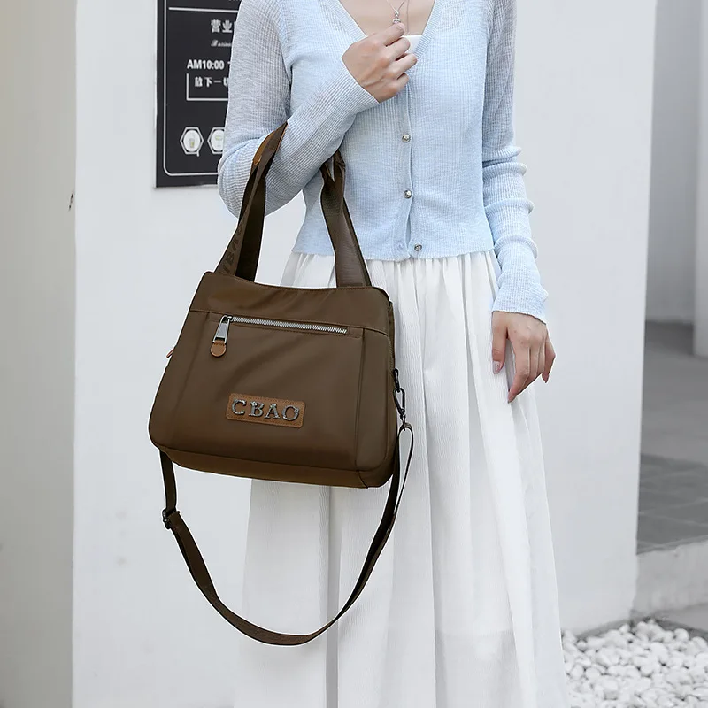 2025 New Tote Bag Shoulder Bag Computer Bags Commuter Women's Bag Oxford Cloth shopping designer luxury handbag bolsos de mujer
2025 New Tote Bag Shoulder Bag Computer Bags Commuter Women's Bag Oxford Cloth shopping designer luxury handbag bolsos de mujer