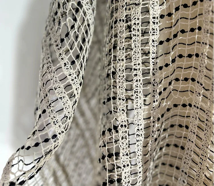 1yard Color woven hollow jacquard stripes mesh fabric handmade diy dress Clothing Design Fabrics for sewing
1yard Color woven hollow jacquard stripes mesh fabric handmade diy dress Clothing Design Fabrics for sewing