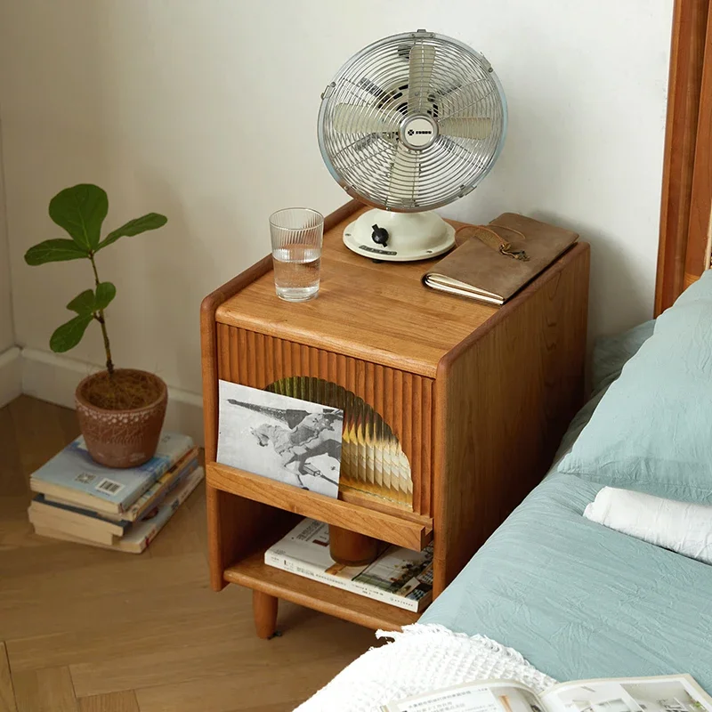 Nordic solid wood ultra-narrow 35cm small bedside table Japanese ins black walnut cherry wood mini bedside table with lamp
Nordic solid wood ultra-narrow 35cm small bedside table Japanese ins black walnut cherry wood mini bedside table with lamp