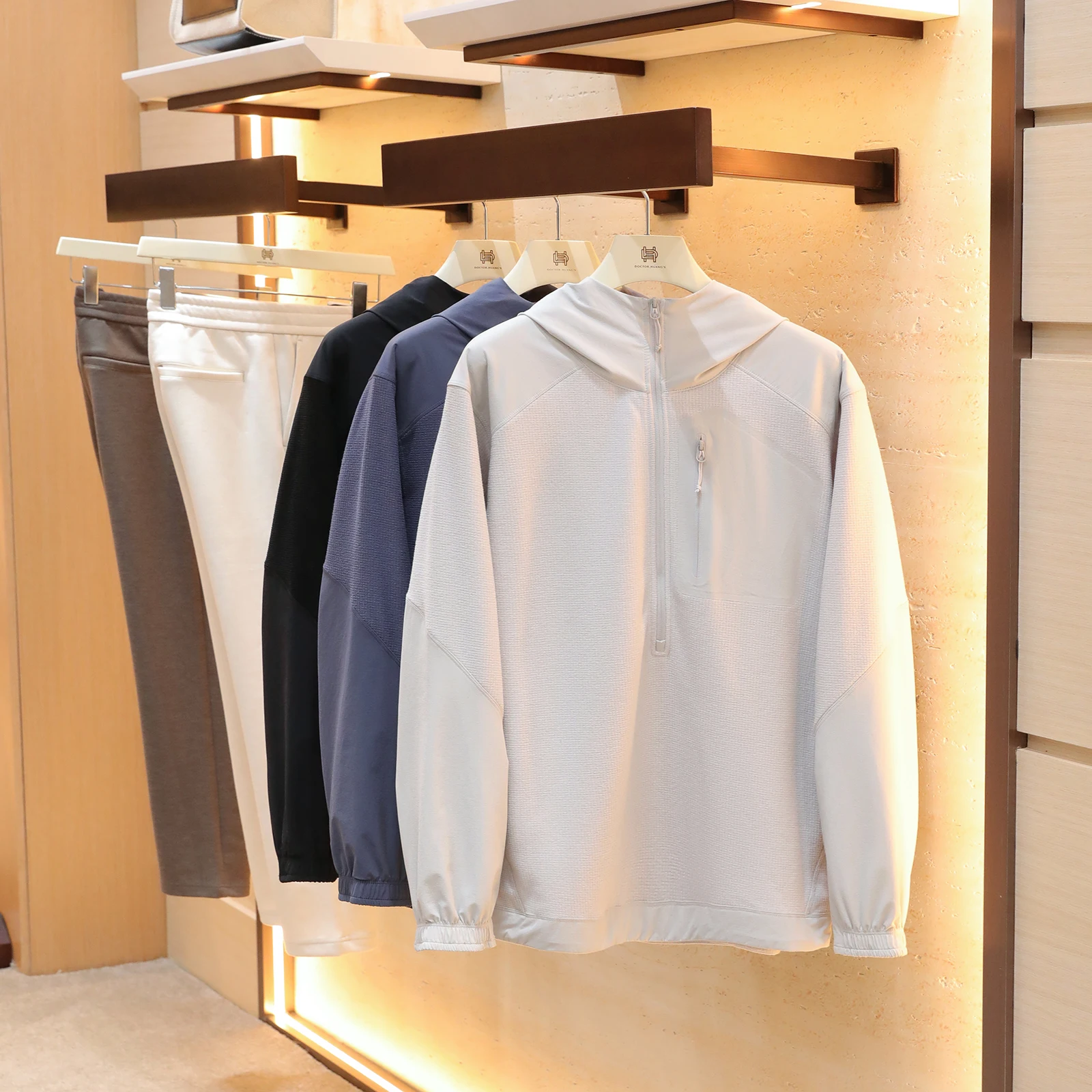 Мужская демисезонная ветровка-жилет Fce Jaet с капюшоном, новая модель, повседневная, от Doctor.Huang, функциональное пальто 535
Мужская демисезонная ветровка-жилет Fce Jaet с капюшоном, новая модель, повседневная, от Doctor.Huang, функциональное пальто 535