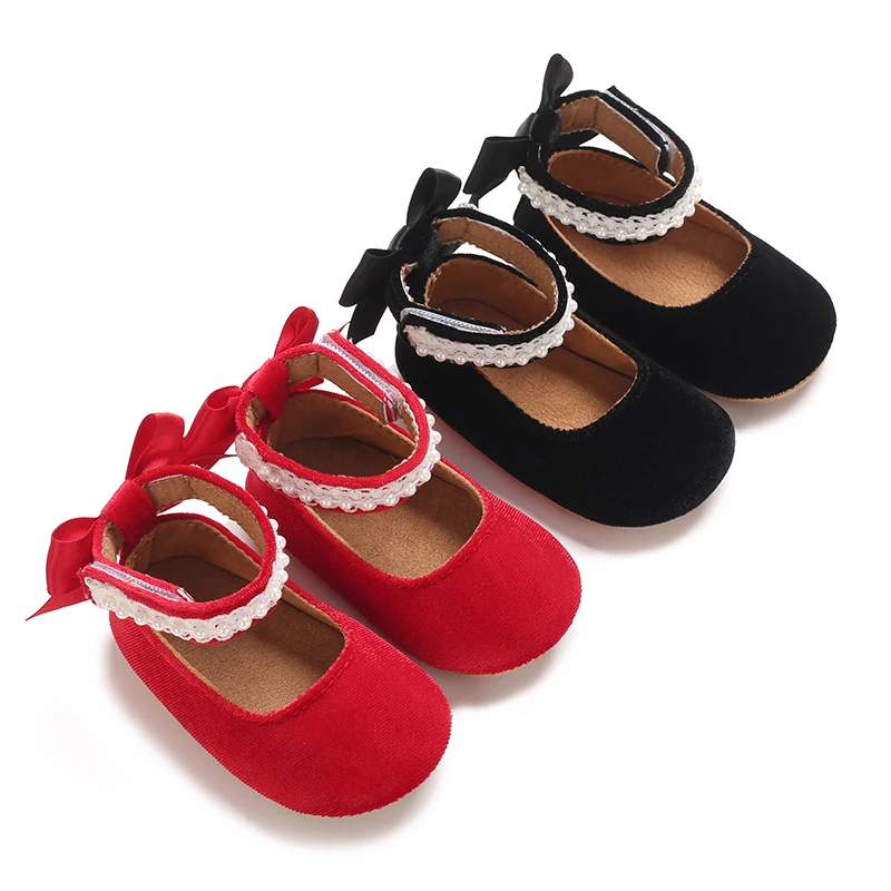 New spring and summer style small leather shoes with a stylish 0-1 year old suede princess shoe for babies to learn walking, sin
New spring and summer style small leather shoes with a stylish 0-1 year old suede princess shoe for babies to learn walking, sin